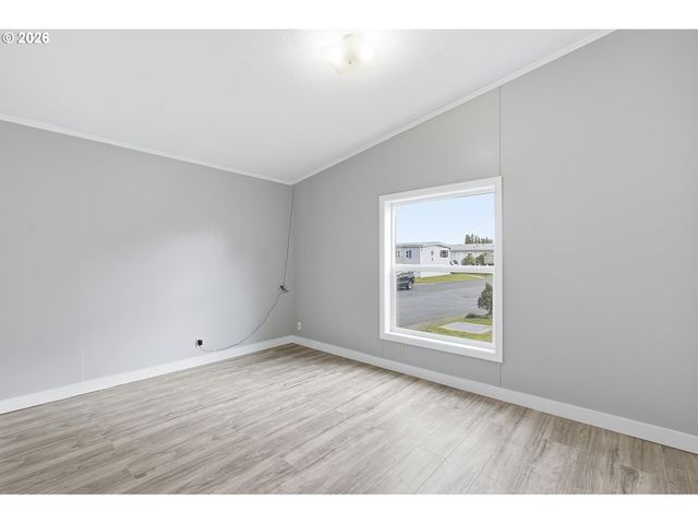 1503 N HAYDEN ISLAND Dr 232, Portland, OR 97217