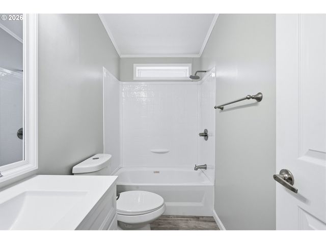 1503 N HAYDEN ISLAND Dr 232, Portland, OR 97217