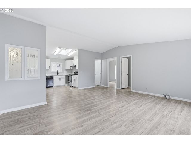 1503 N HAYDEN ISLAND Dr 232, Portland, OR 97217