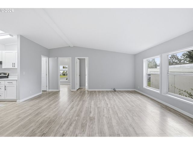 1503 N HAYDEN ISLAND Dr 232, Portland, OR 97217