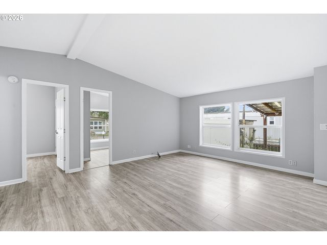 1503 N HAYDEN ISLAND Dr 232, Portland, OR 97217