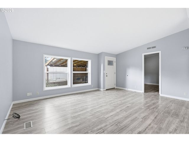 1503 N HAYDEN ISLAND Dr 232, Portland, OR 97217