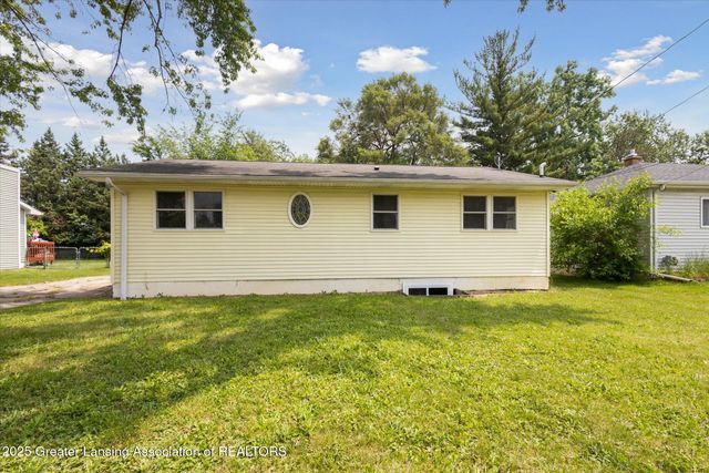 127 S Dibble Avenue, Lansing, MI 48917