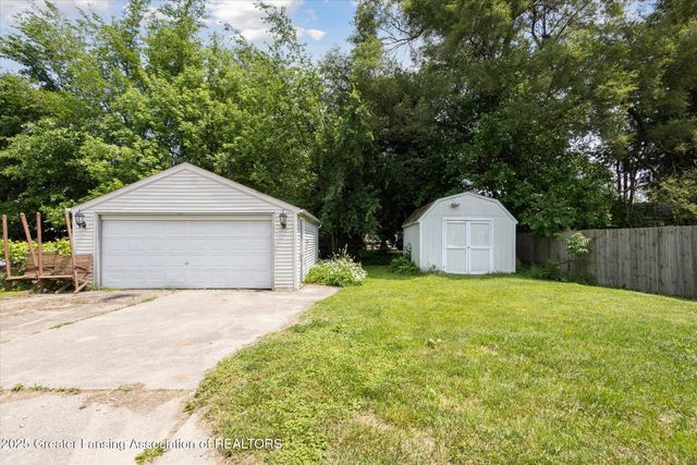 127 S Dibble Avenue, Lansing, MI 48917