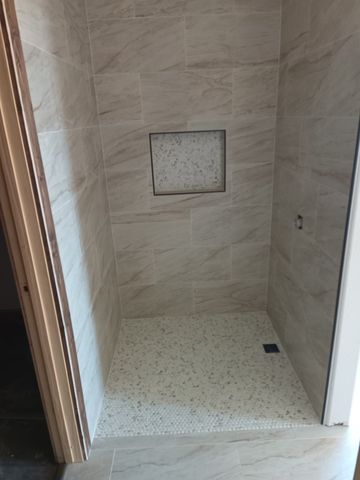 105 Harbour Town Drive, Graford, TX 76449