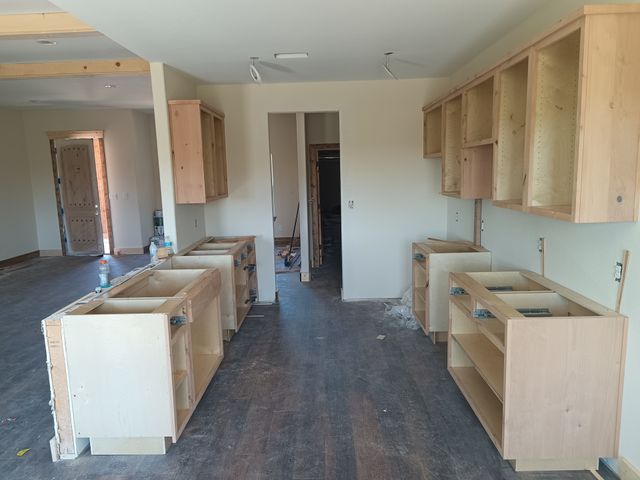 105 Harbour Town Drive, Graford, TX 76449