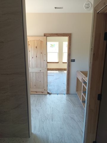 105 Harbour Town Drive, Graford, TX 76449