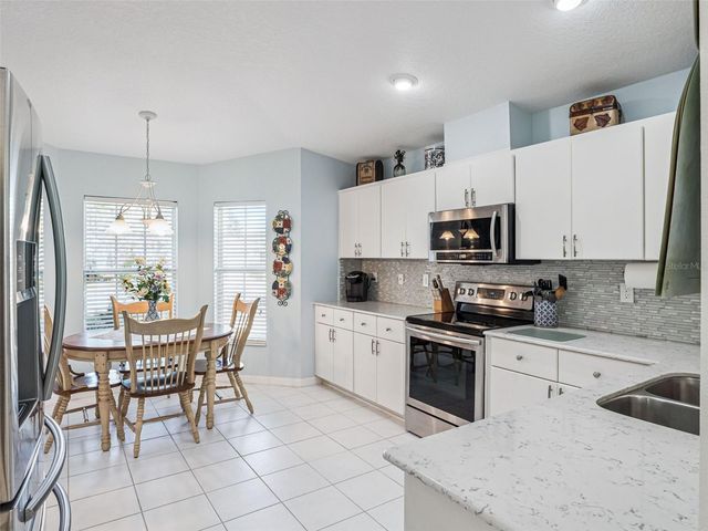 20700 QUEEN ALEXANDRA DRIVE, Leesburg, FL 34748