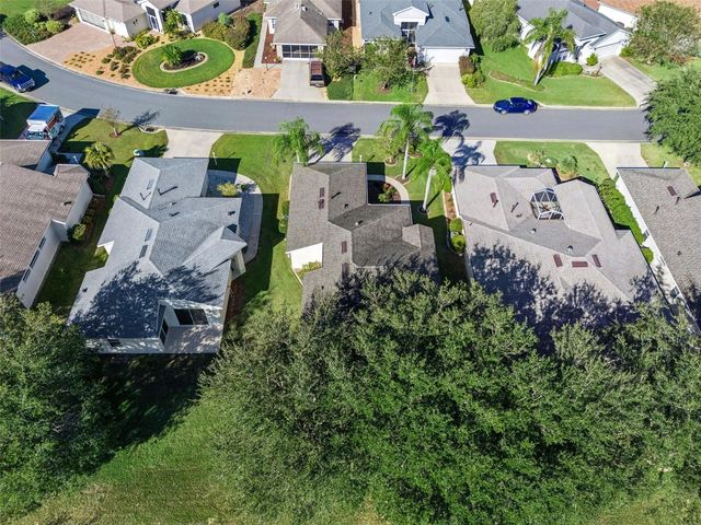 20700 QUEEN ALEXANDRA DRIVE, Leesburg, FL 34748