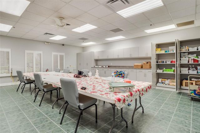 20700 QUEEN ALEXANDRA DRIVE, Leesburg, FL 34748