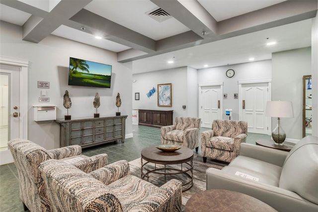 20700 QUEEN ALEXANDRA DRIVE, Leesburg, FL 34748