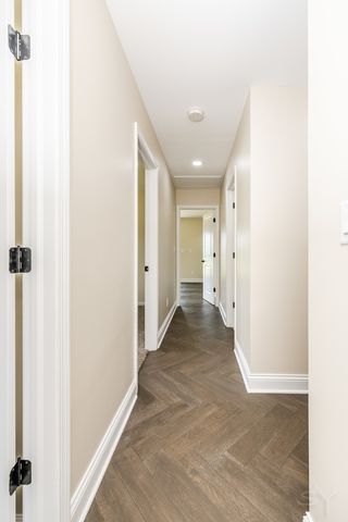 704 N Rose Farm Road, Woodstock, IL 60098