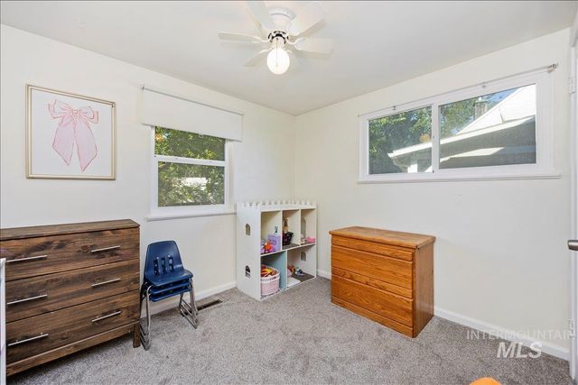 1726 Borah Ave, Twin Falls, ID 83301
