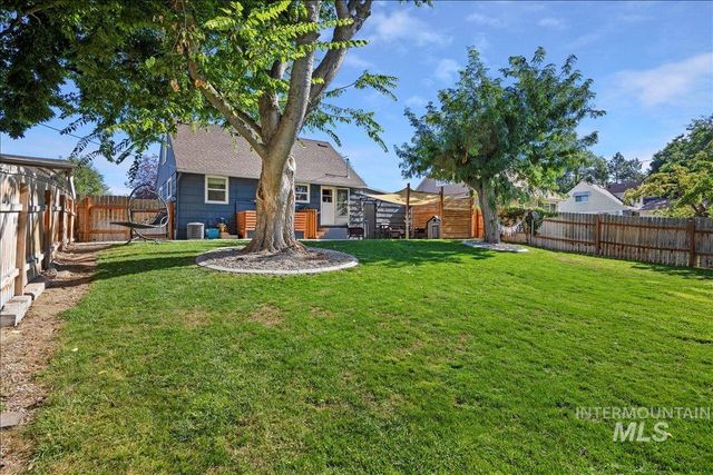 1726 Borah Ave, Twin Falls, ID 83301