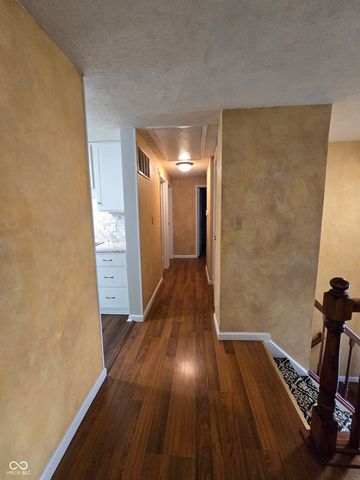 7620 Snowflake Drive, Indianapolis, IN 46227