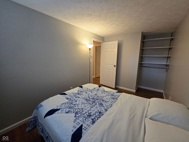 7620 Snowflake Drive, Indianapolis, IN 46227