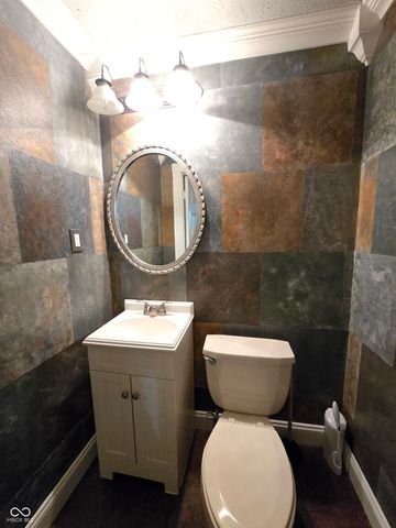 7620 Snowflake Drive, Indianapolis, IN 46227