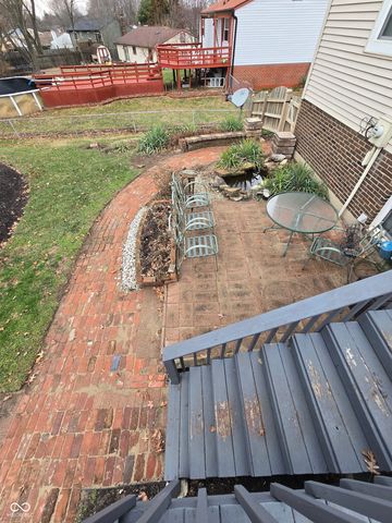 7620 Snowflake Drive, Indianapolis, IN 46227