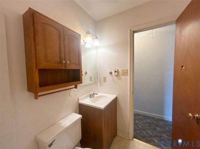 6341 Sledds Lake Rd, Mechanicsville, VA 23111