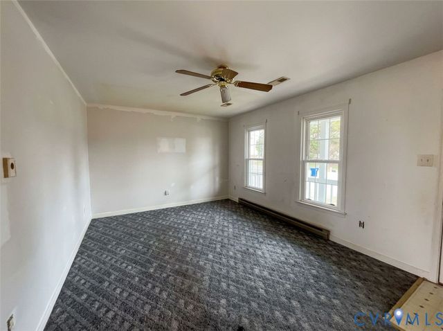 6341 Sledds Lake Rd, Mechanicsville, VA 23111