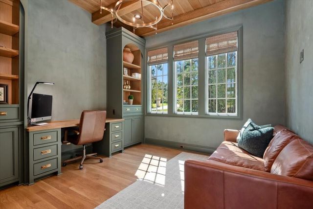 23469 Cannondale Loop, Montgomery, TX 77316