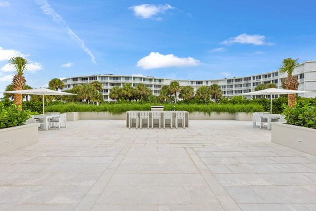 2773 S Ocean Boulevard 2050, Palm Beach, FL 33480