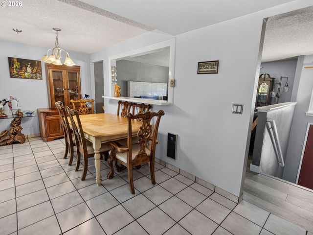 15013 Ne 7TH St, Vancouver, WA 98684