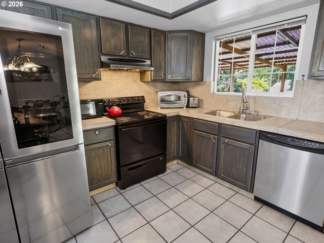 15013 Ne 7TH St, Vancouver, WA 98684