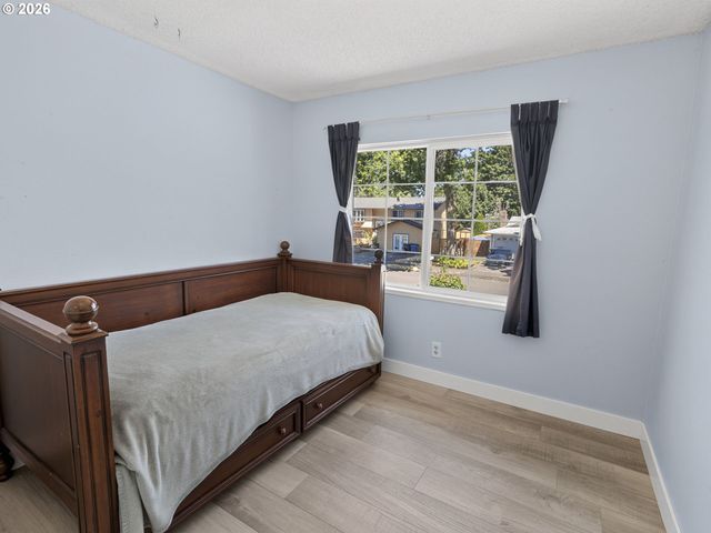 15013 Ne 7TH St, Vancouver, WA 98684