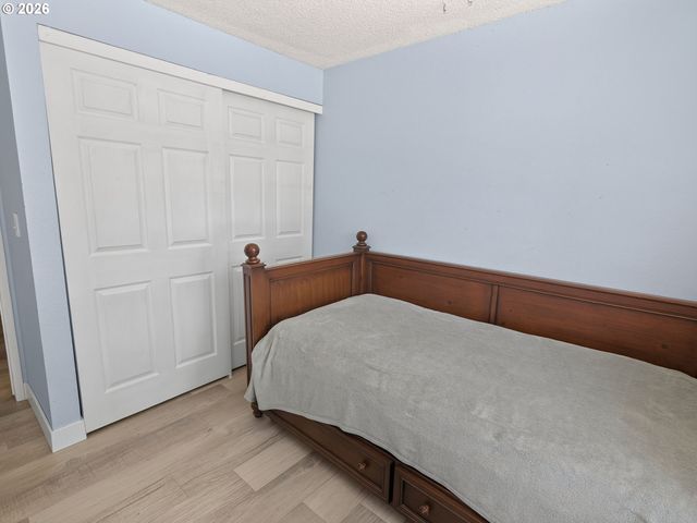 15013 Ne 7TH St, Vancouver, WA 98684