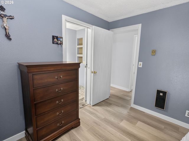15013 Ne 7TH St, Vancouver, WA 98684