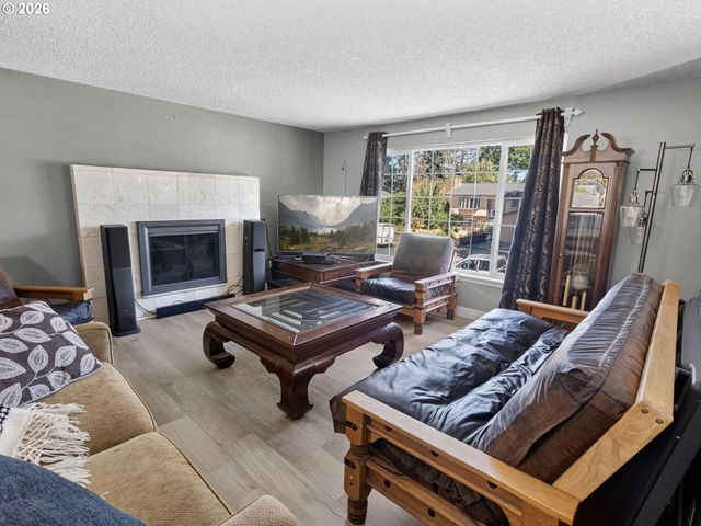 15013 Ne 7TH St, Vancouver, WA 98684