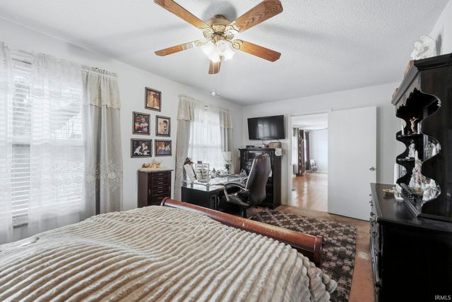 210 Rockberry Drive, Carmel, IN 46032