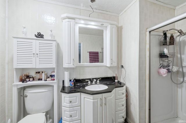 210 Rockberry Drive, Carmel, IN 46032