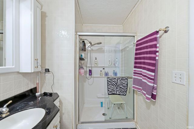 210 Rockberry Drive, Carmel, IN 46032