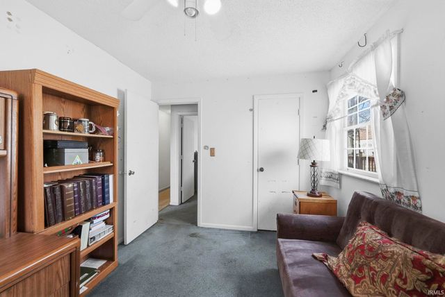 210 Rockberry Drive, Carmel, IN 46032