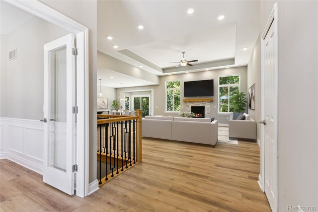 6429 Jamie Lane, Grand Blanc Charter Township, MI 48439