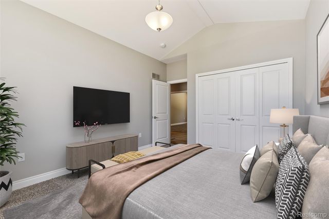 6429 Jamie Lane, Grand Blanc Charter Township, MI 48439