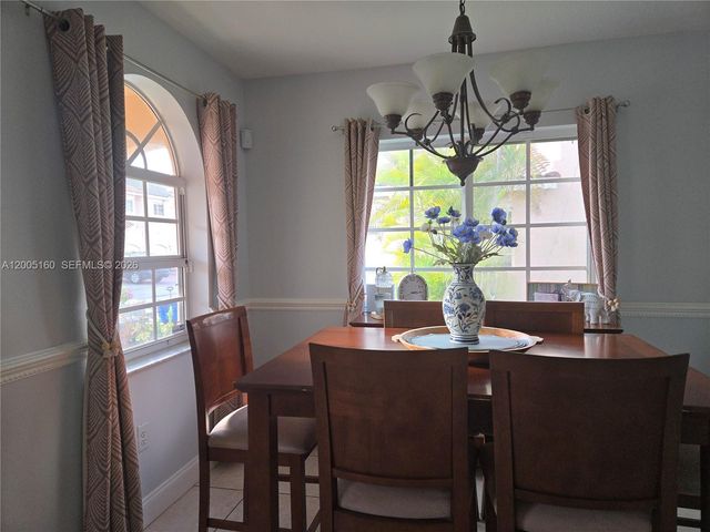 3825 SW 153rd Ct, Miami, FL 33185