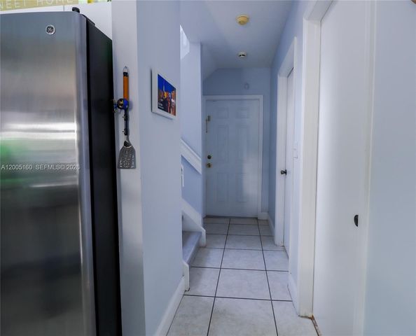 3825 SW 153rd Ct, Miami, FL 33185