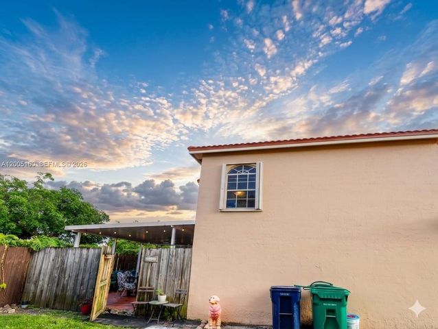 3825 SW 153rd Ct, Miami, FL 33185