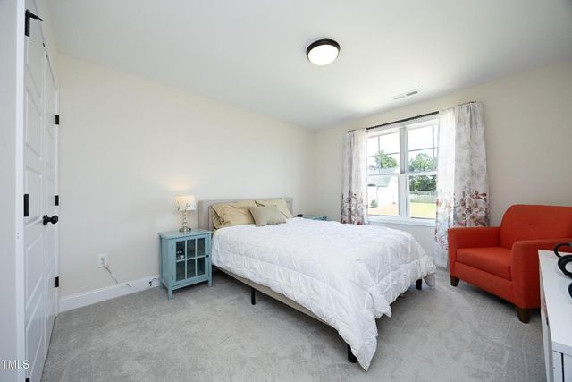 250 Brodie Rose Landing Way, Smithfield, NC 27577