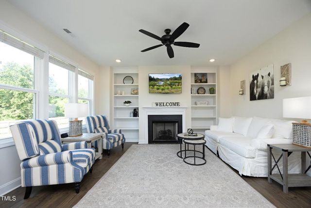 250 Brodie Rose Landing Way, Smithfield, NC 27577