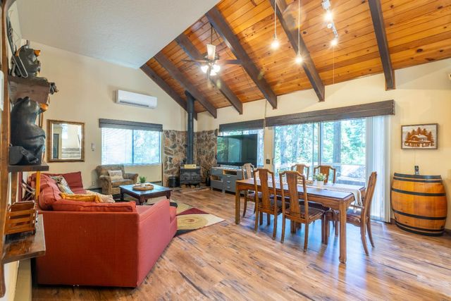 2375 Fairway Dr, Arnold, CA 95223