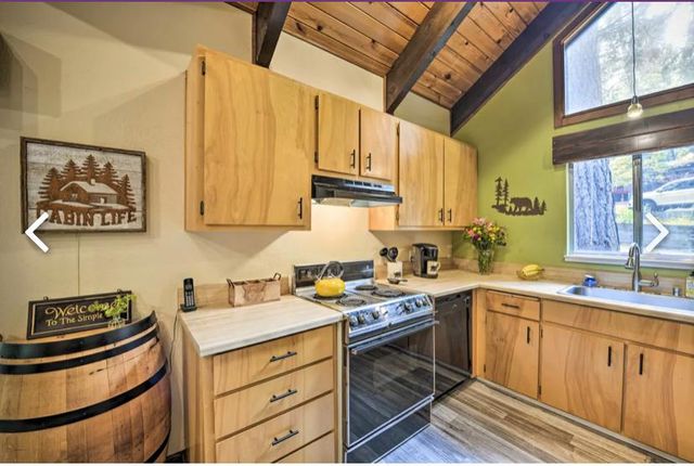 2375 Fairway Dr, Arnold, CA 95223