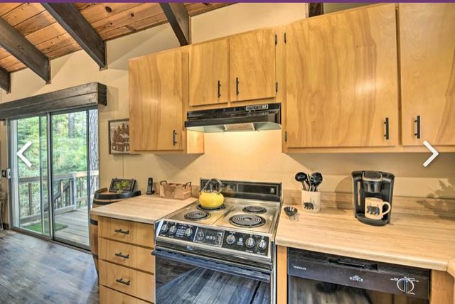 2375 Fairway Dr, Arnold, CA 95223
