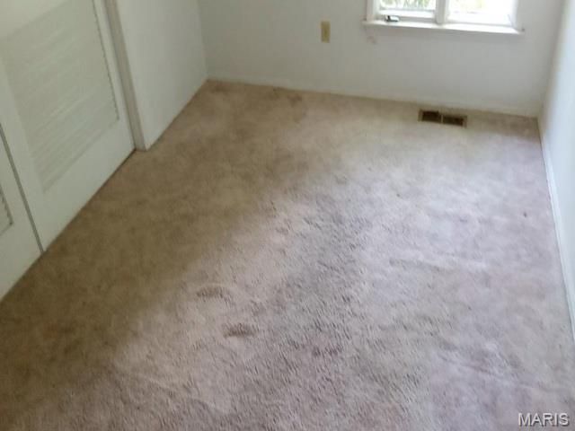 12719 Meadowdale Drive, St Louis, MO 63138