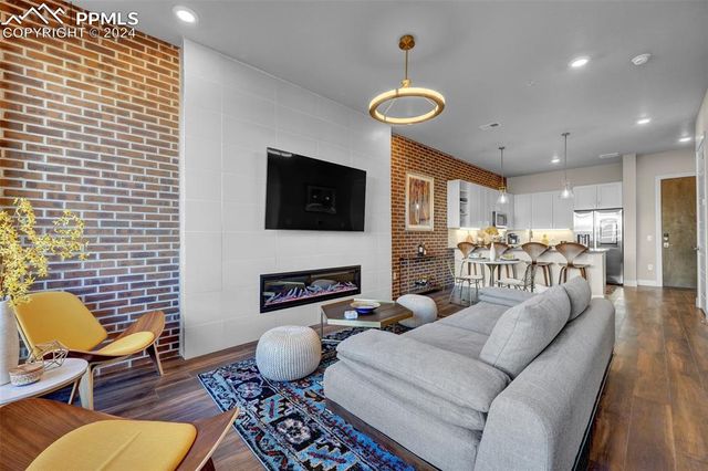 20 N Wilcox Street 218, Castle Rock, CO 80104