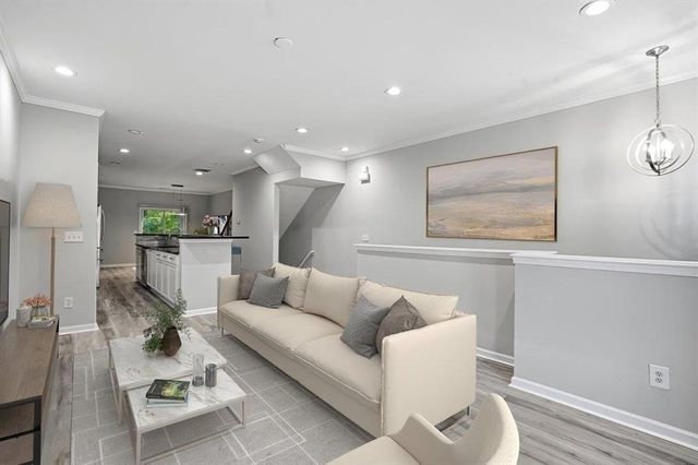 1297 Liberty Parkway, Atlanta, GA 30318