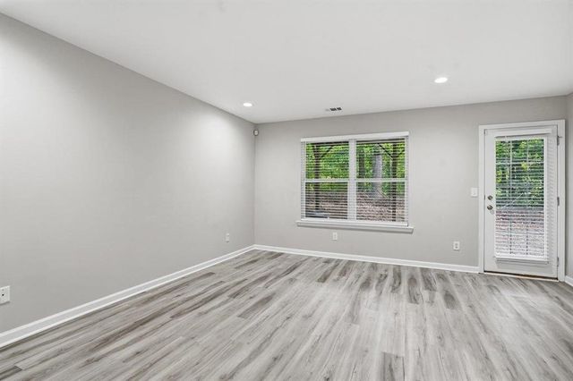 1297 Liberty Parkway, Atlanta, GA 30318